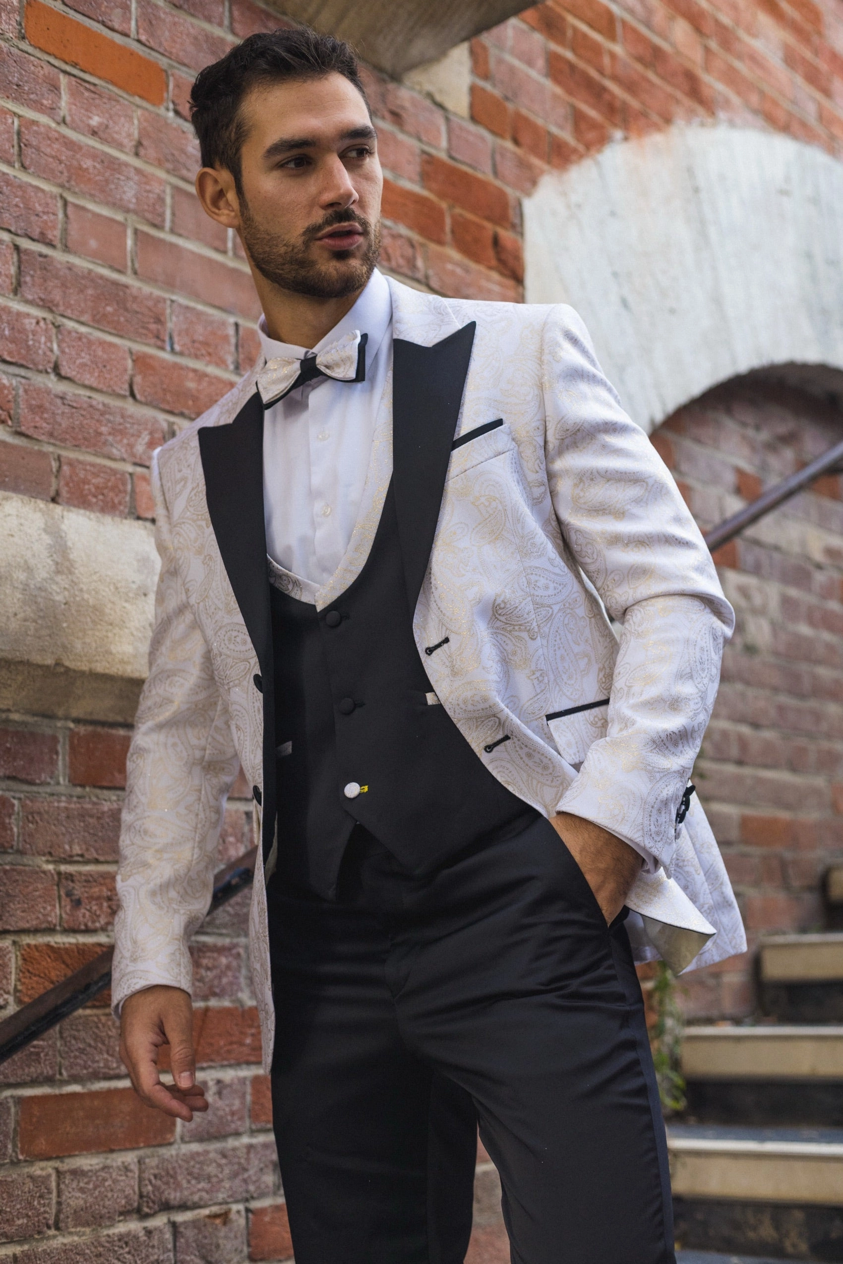 3 Piece Suit Velvet Paisley Shawl Collar Tailored Fit Wedding Tuxedo