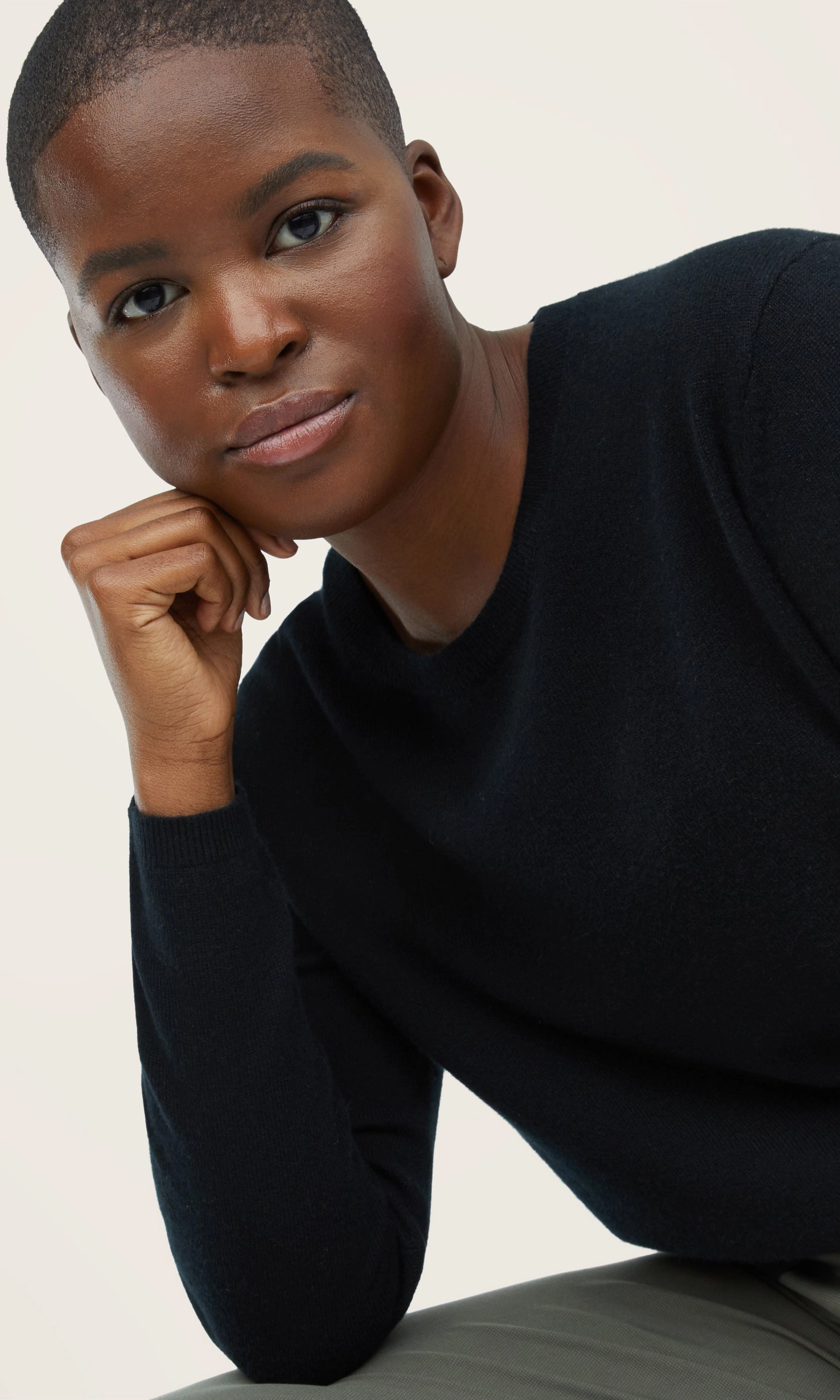 Airy Cashmere Crewneck Sweater