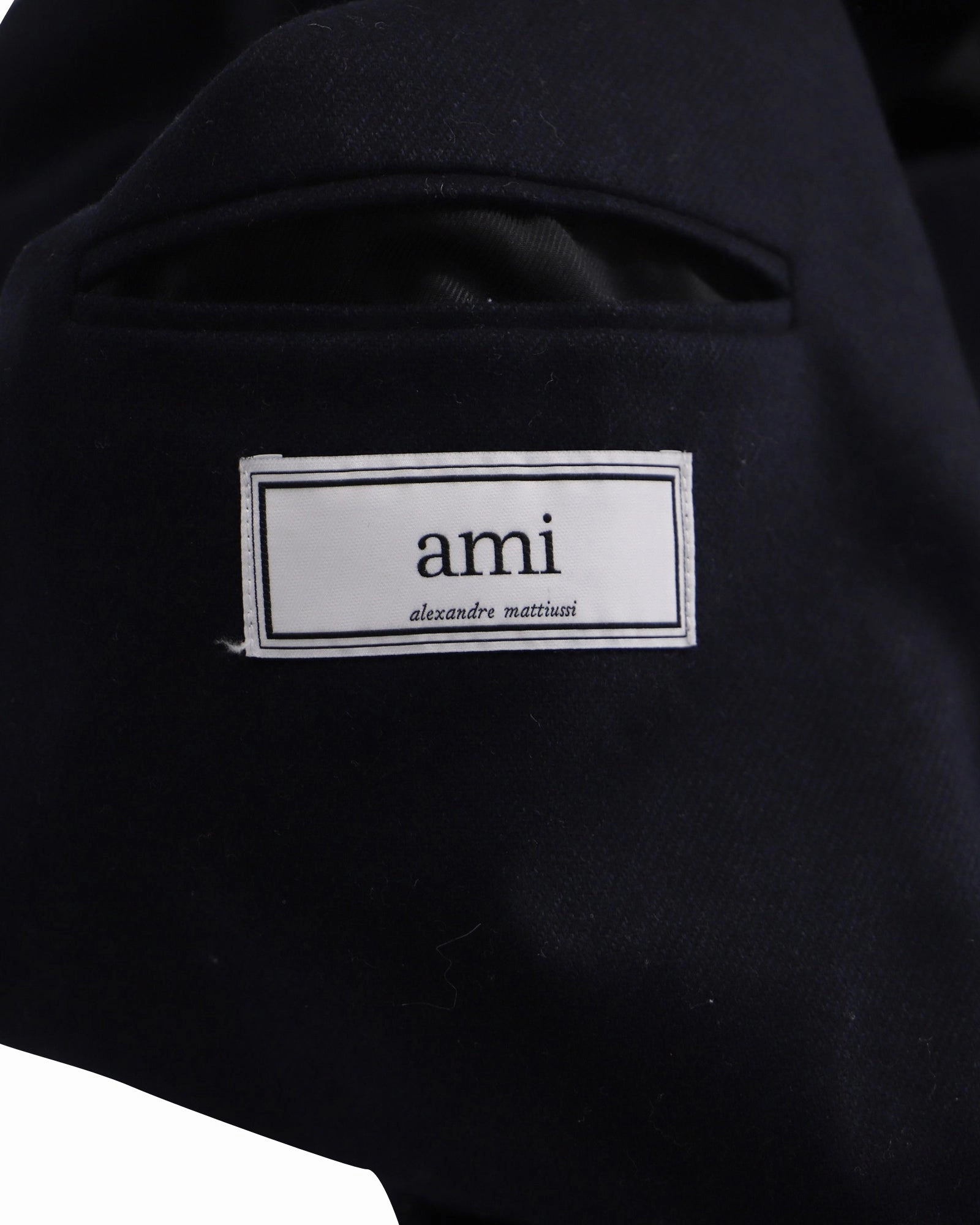 Ami Single-Breasted Blazer in Navy Blue Wool