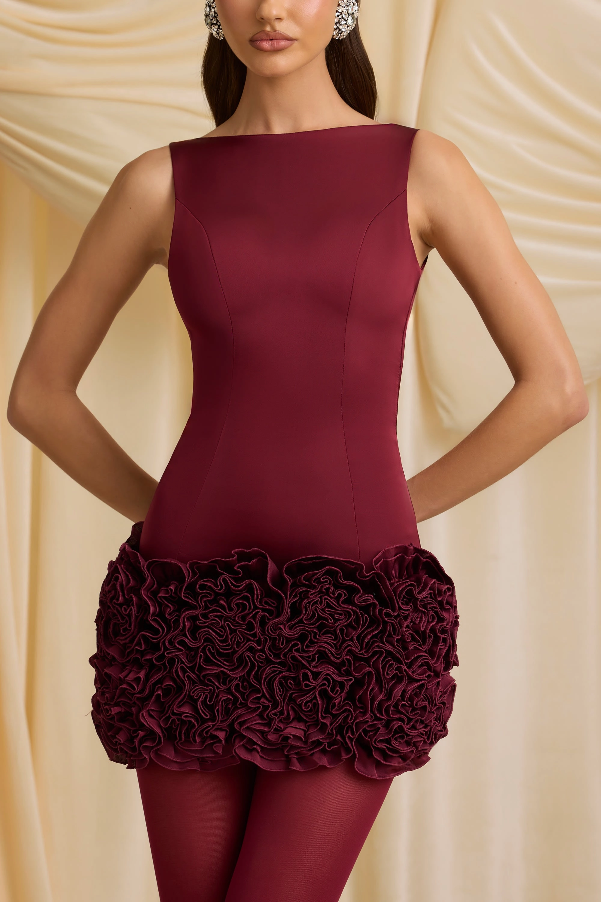 Appliqu Open-Back Mini Dress in Wine Red