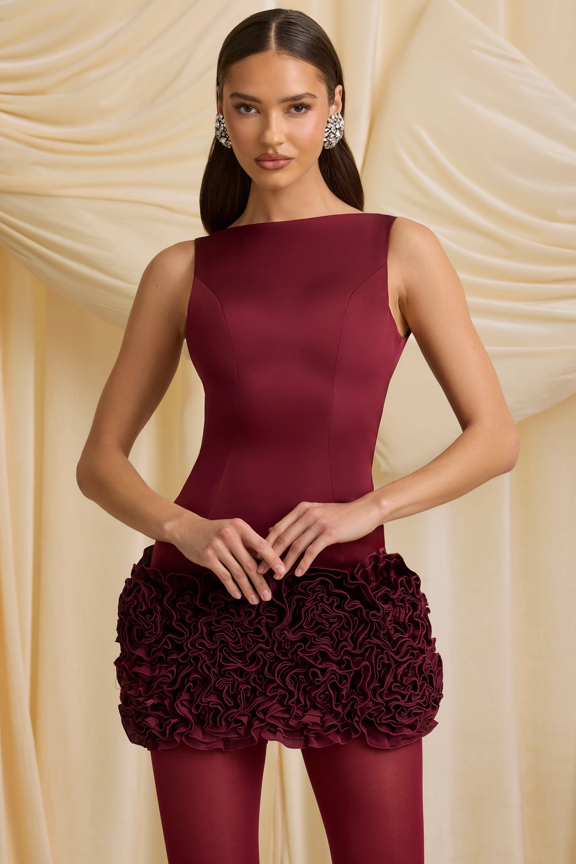 Appliqu Open-Back Mini Dress in Wine Red