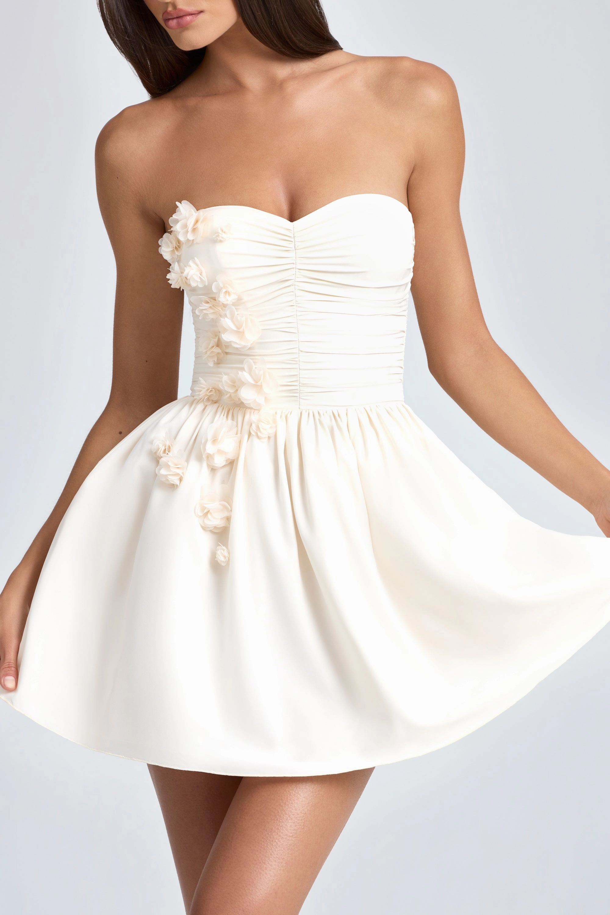 Bandeau Floral-Appliqu Corset Mini Dress in Ivory