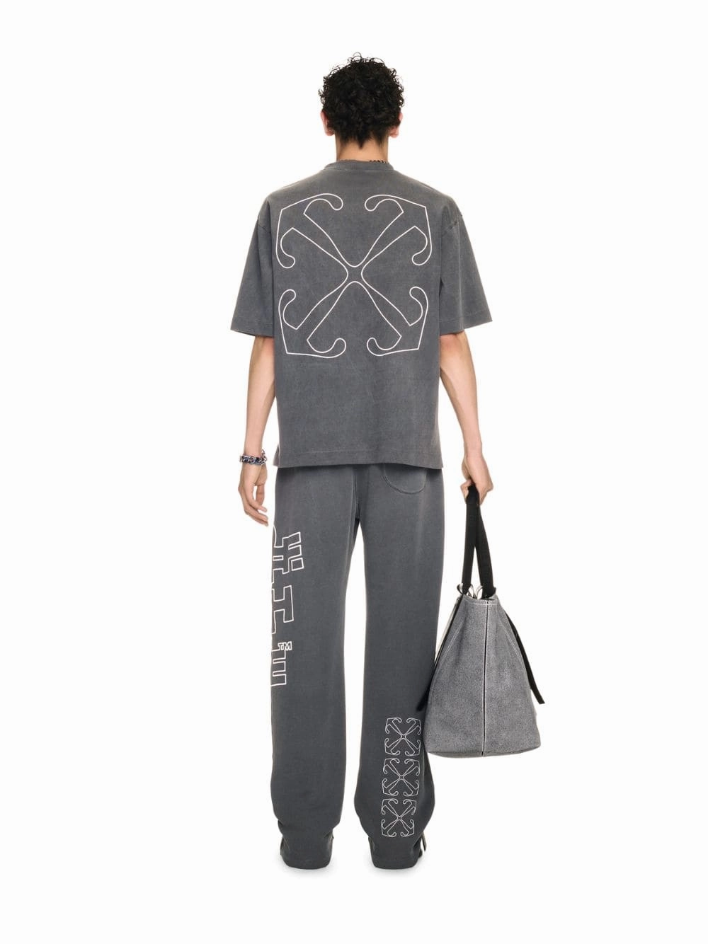 Black Outline Arrow Skate T-Shirt