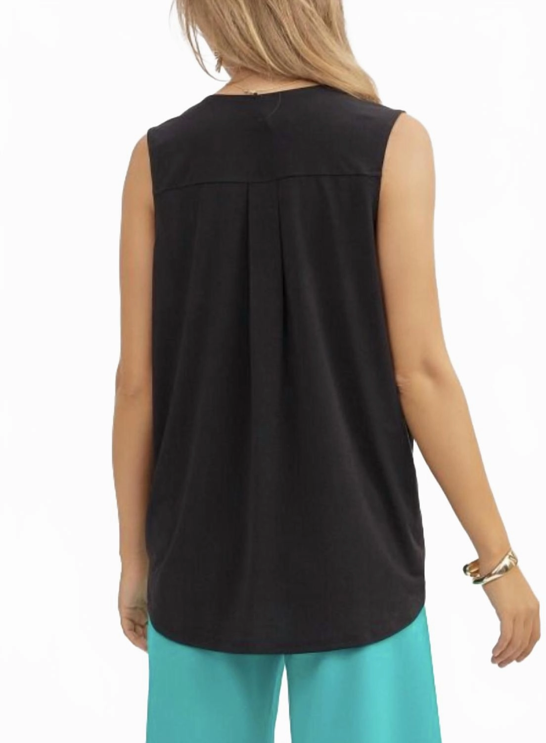 Charm Tank In Black