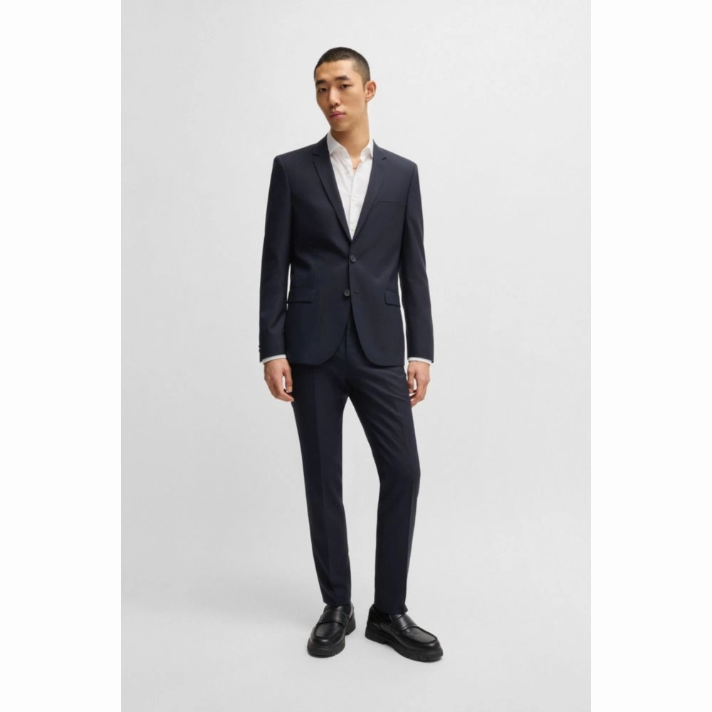 Extra-slim-fit suit in micro-patterned dobby