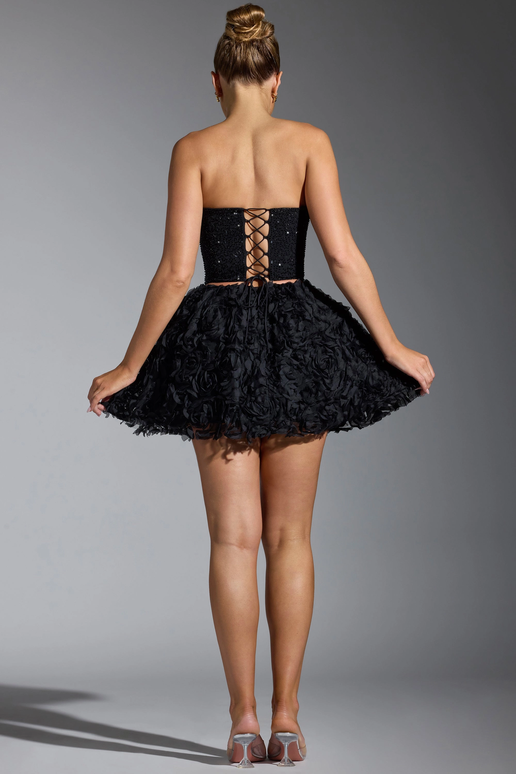 Floral-Appliqu Mini Skirt in Black