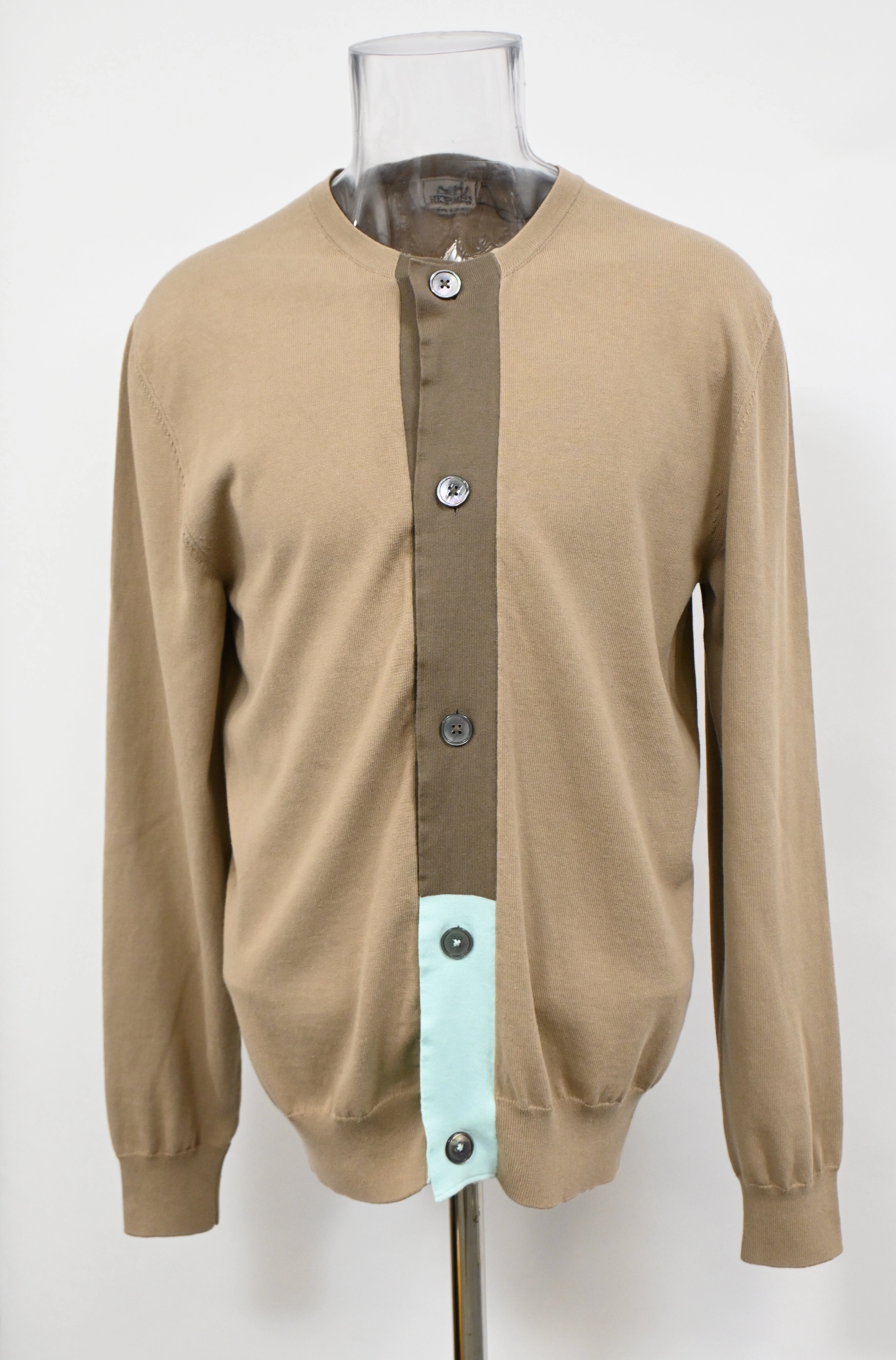 Herm??s Buttoned Cardigan in Brown Wool