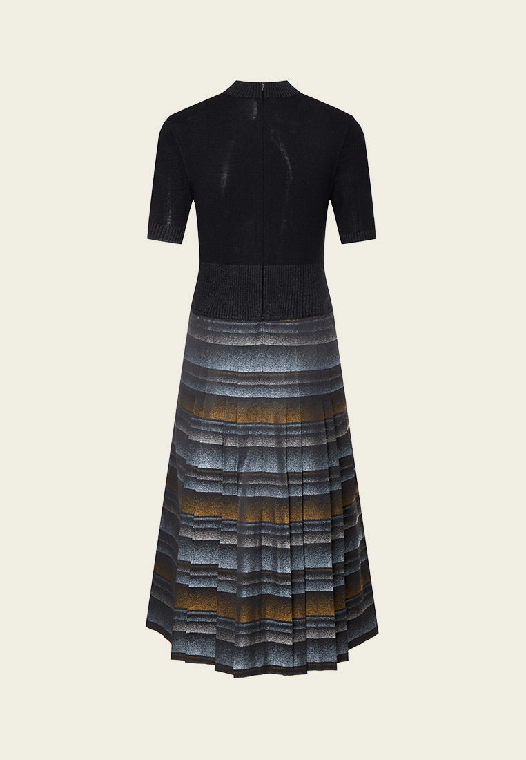 High-neck Wool Knit Ombr Dress