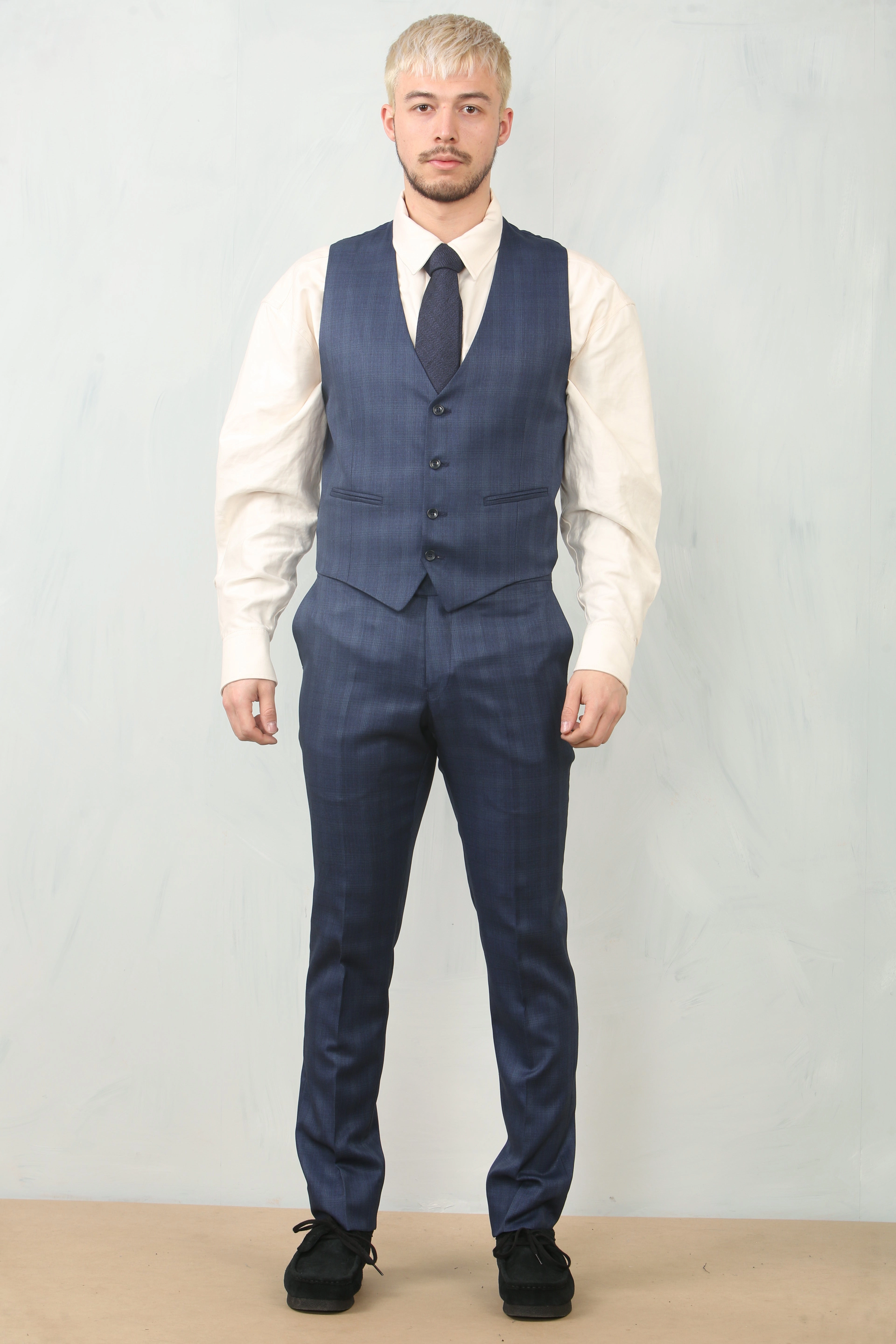 IM31 3 Piece Prince Of Wales Check Suit