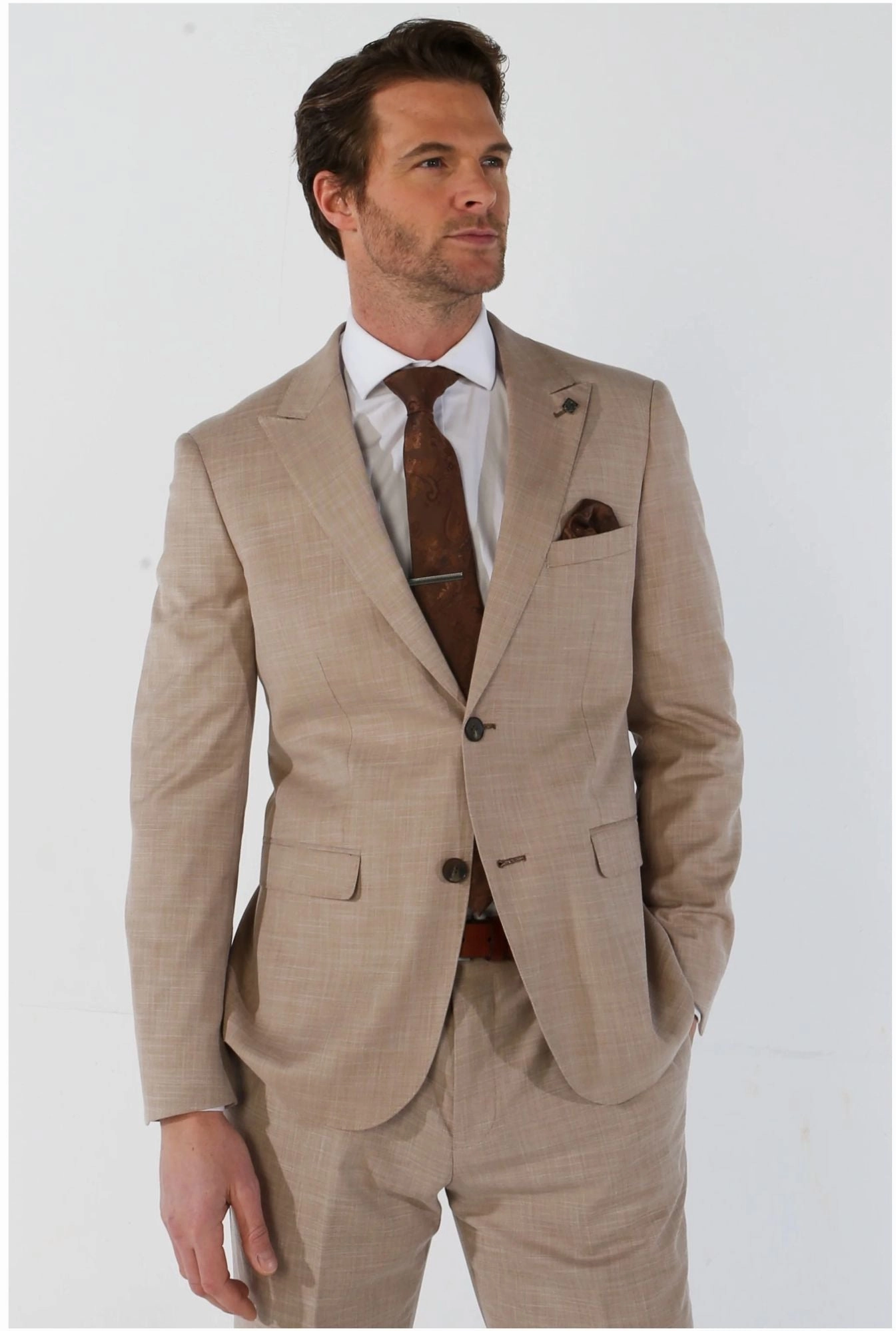 Kurt 3 Piece Tailored Fit Suit