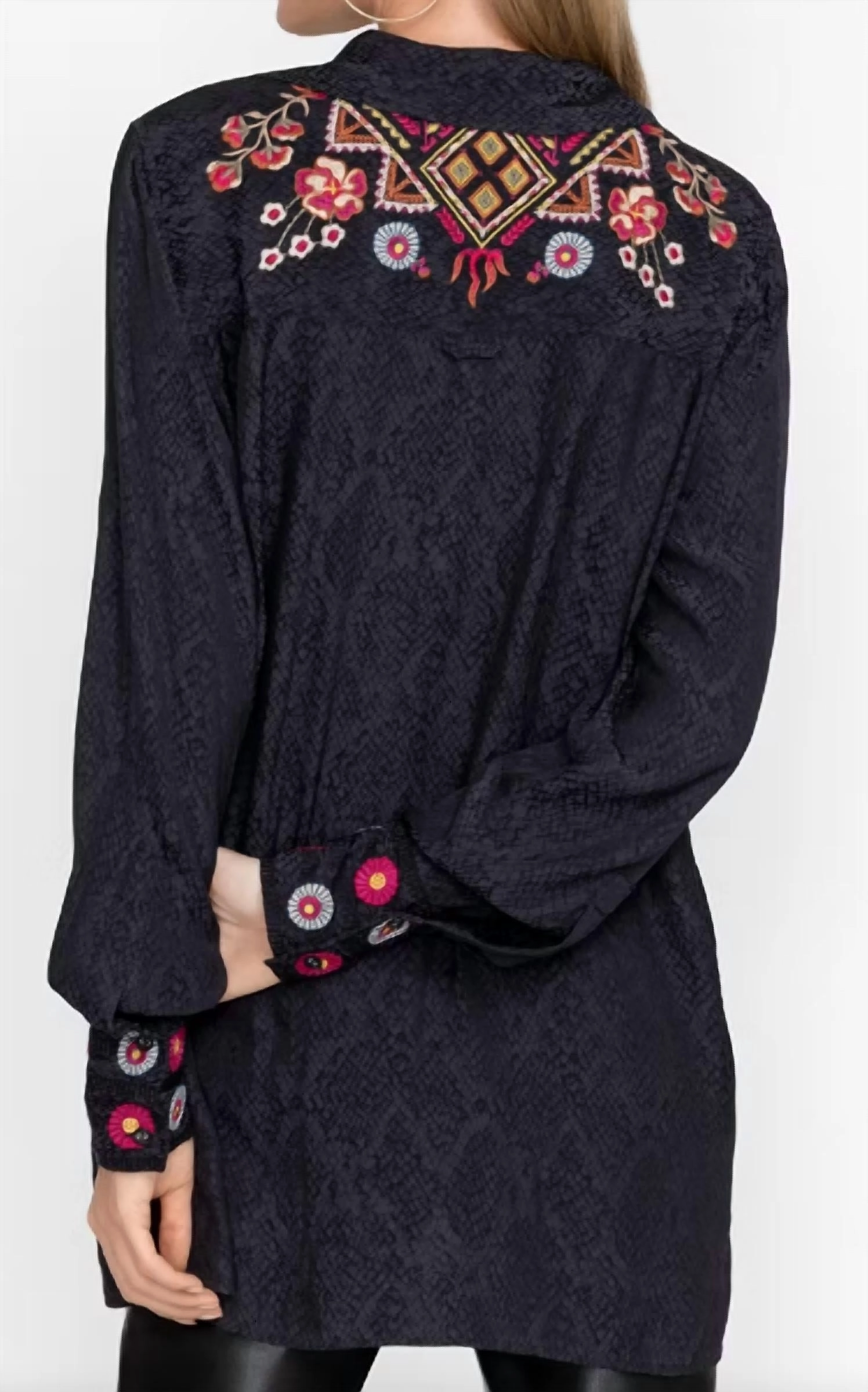 Lilith High-Slit Tunic In Black
