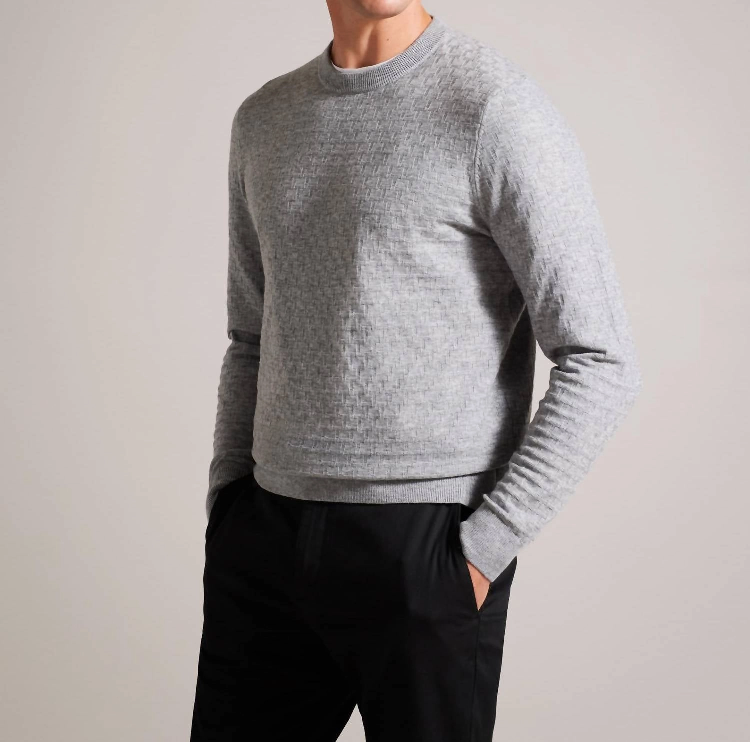 Men Lentic Raglan Sleeve Pullover Sweater In Grey-Marl