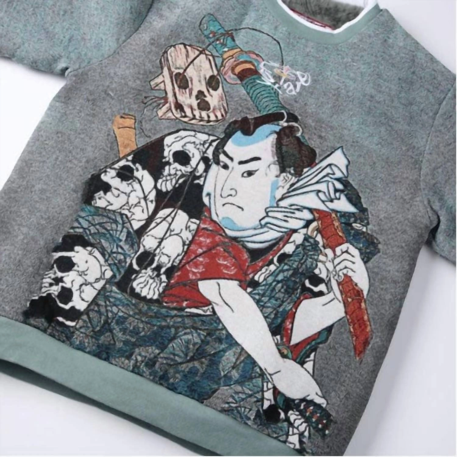 Men's Nozarashi Crewneck Sweater In Grey