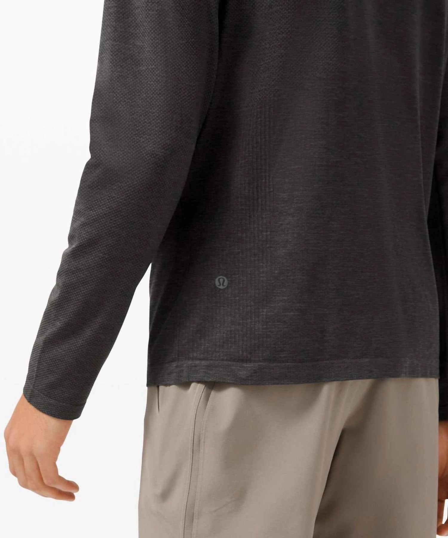 Metal Vent Tech 1/2 Zip 2.0 Sweater In Dark Coal/black