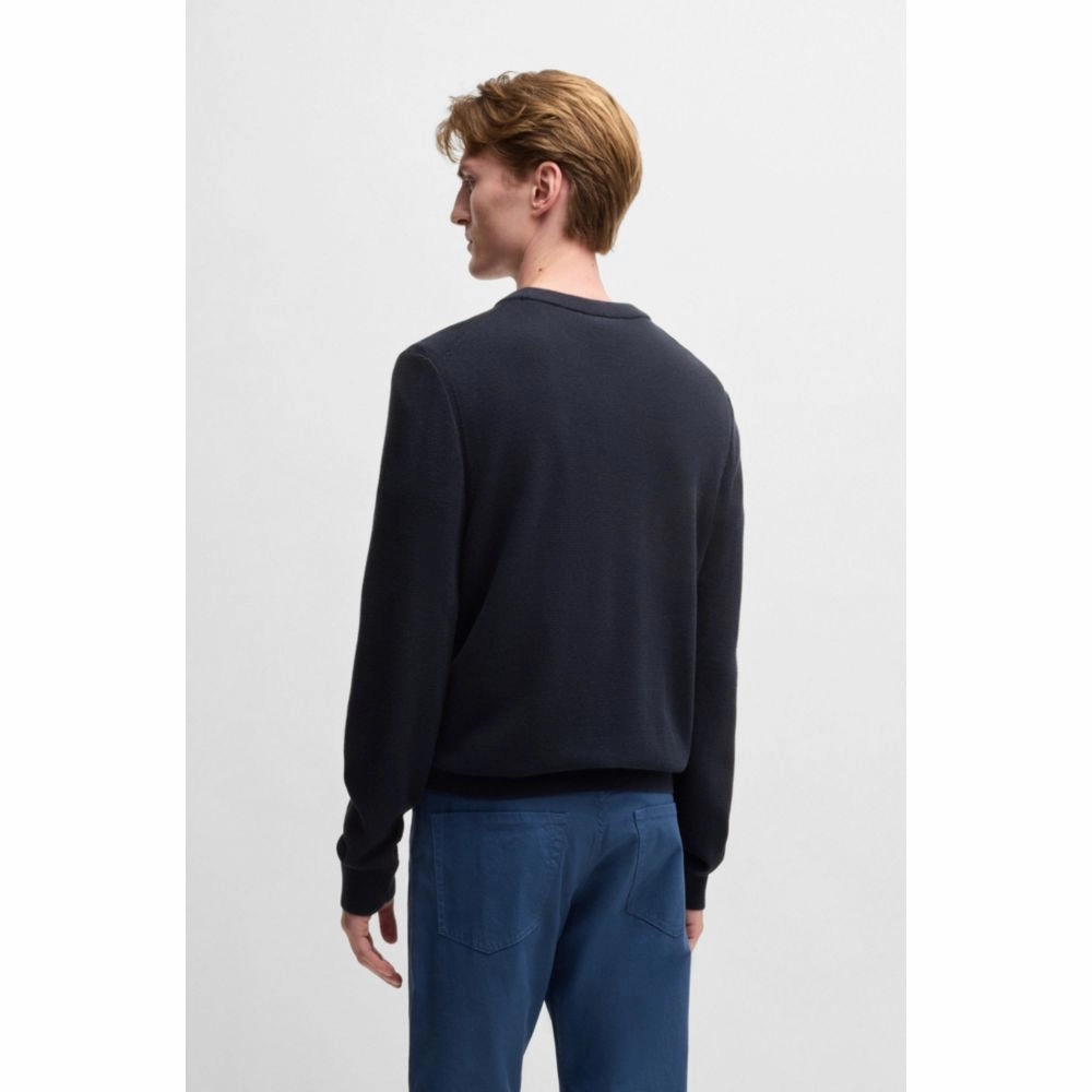 Micro-structured sweater in cotton
