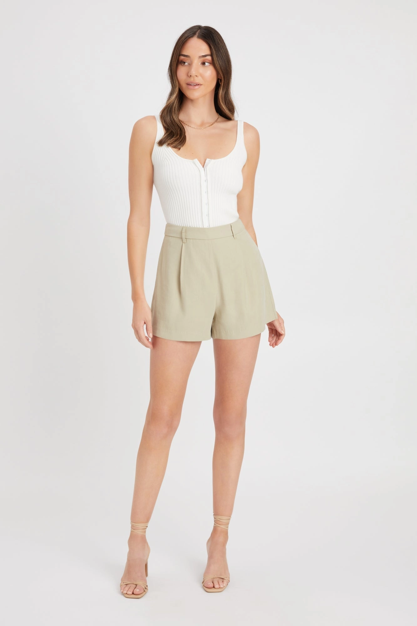 Montmartre Pocket Shorts womens chinos discount