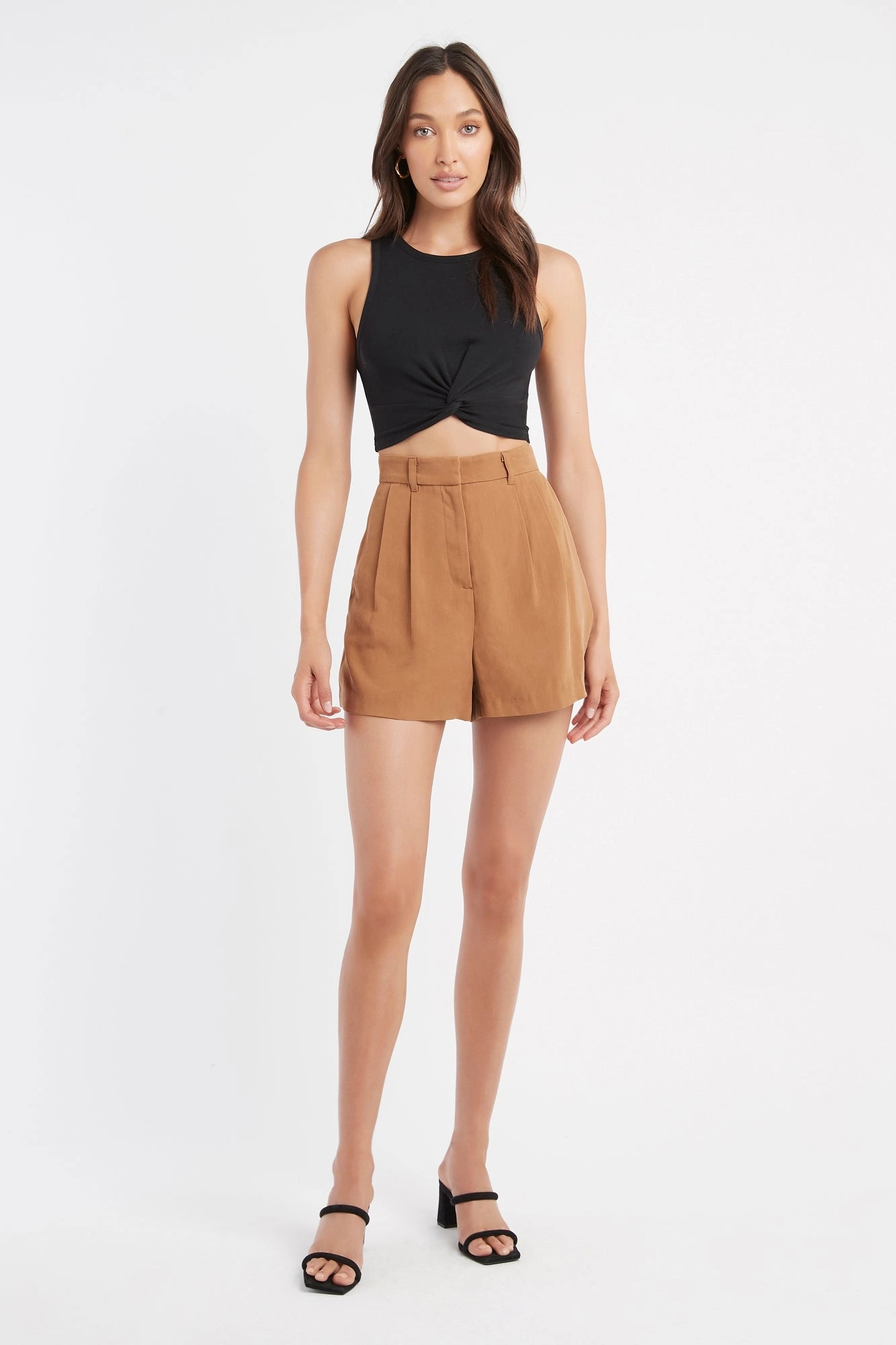 Montmartre Tuck Shorts