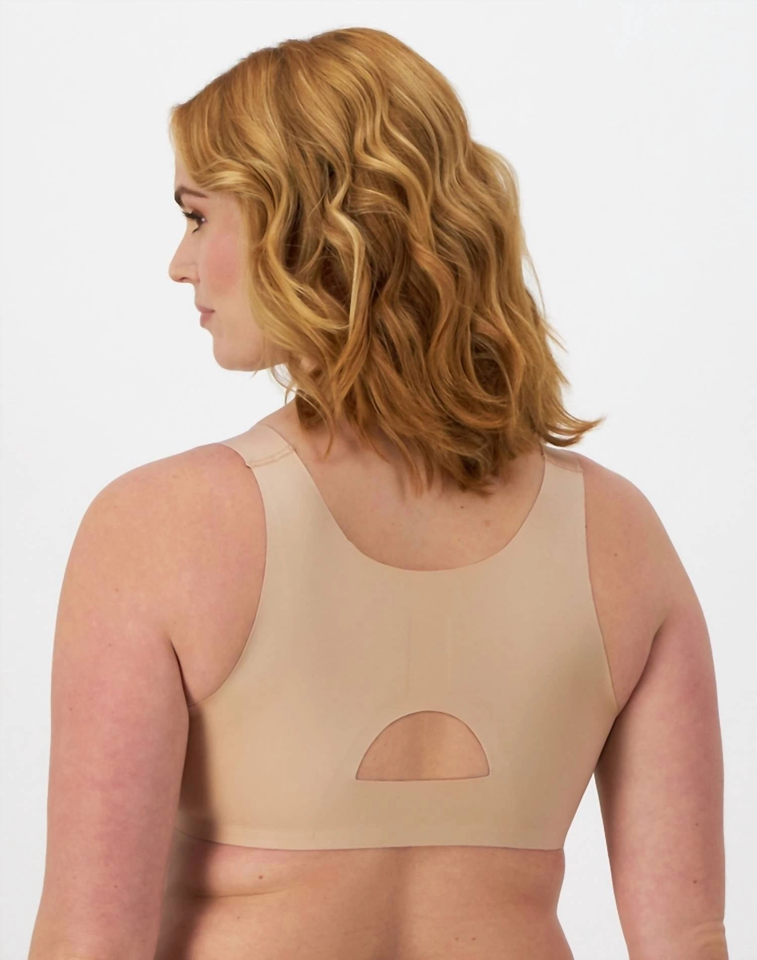 One Smooth U Stay Posture Boost Underwire Bra In Nude