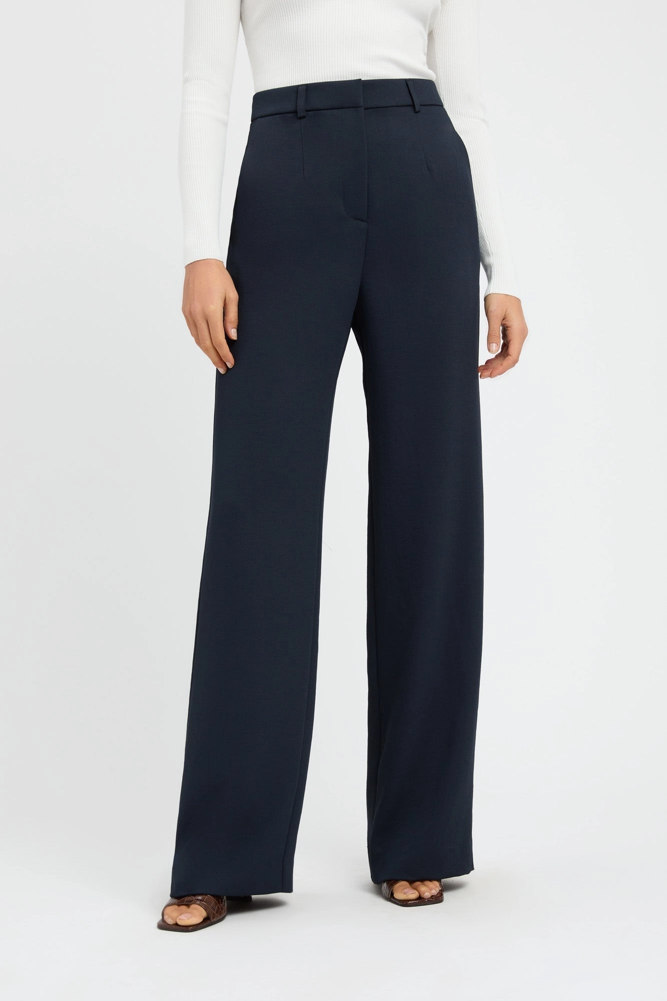 Oyster Tailored Pant