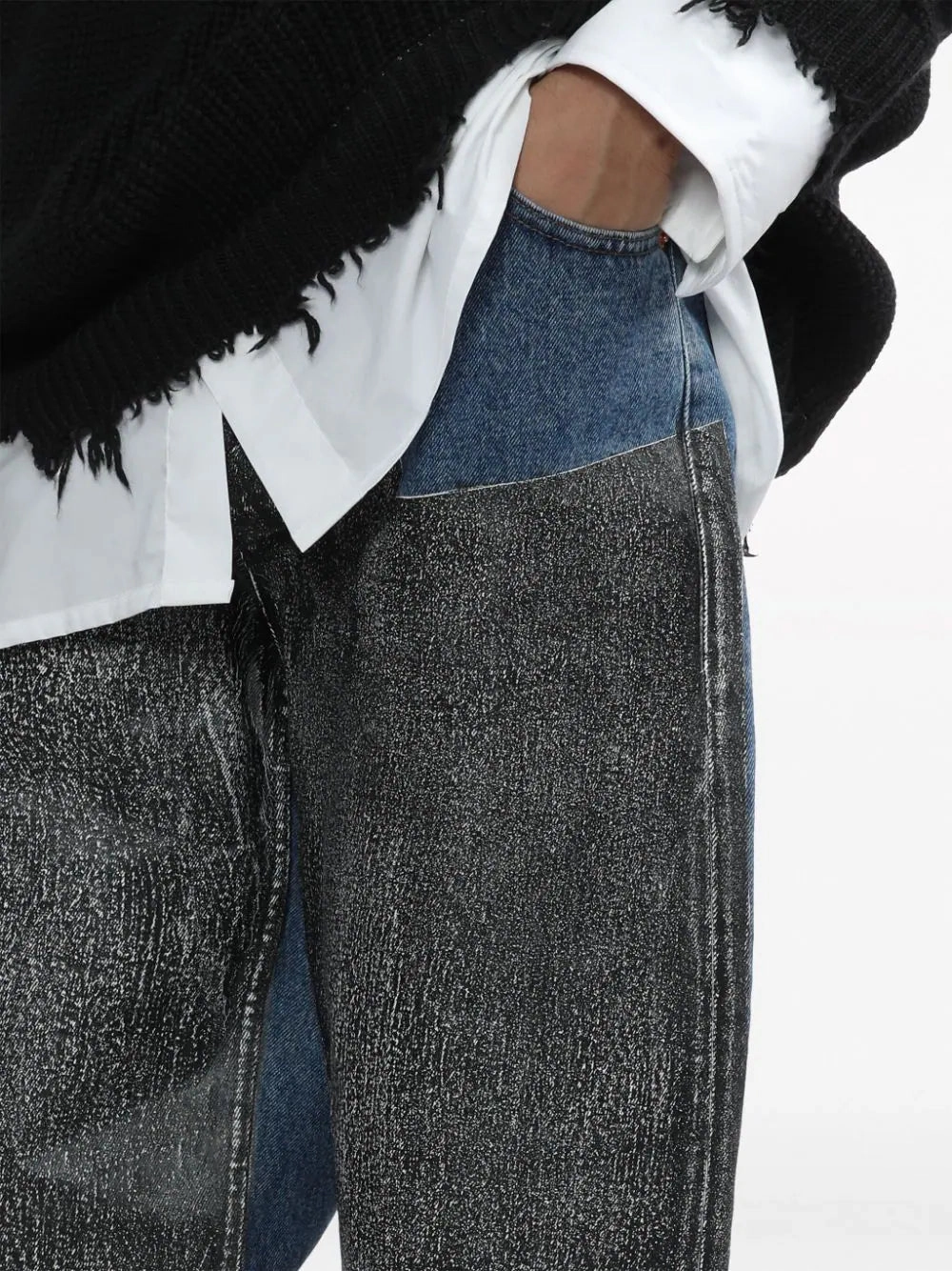 Panelled Mid-Rise Cotton Jeans