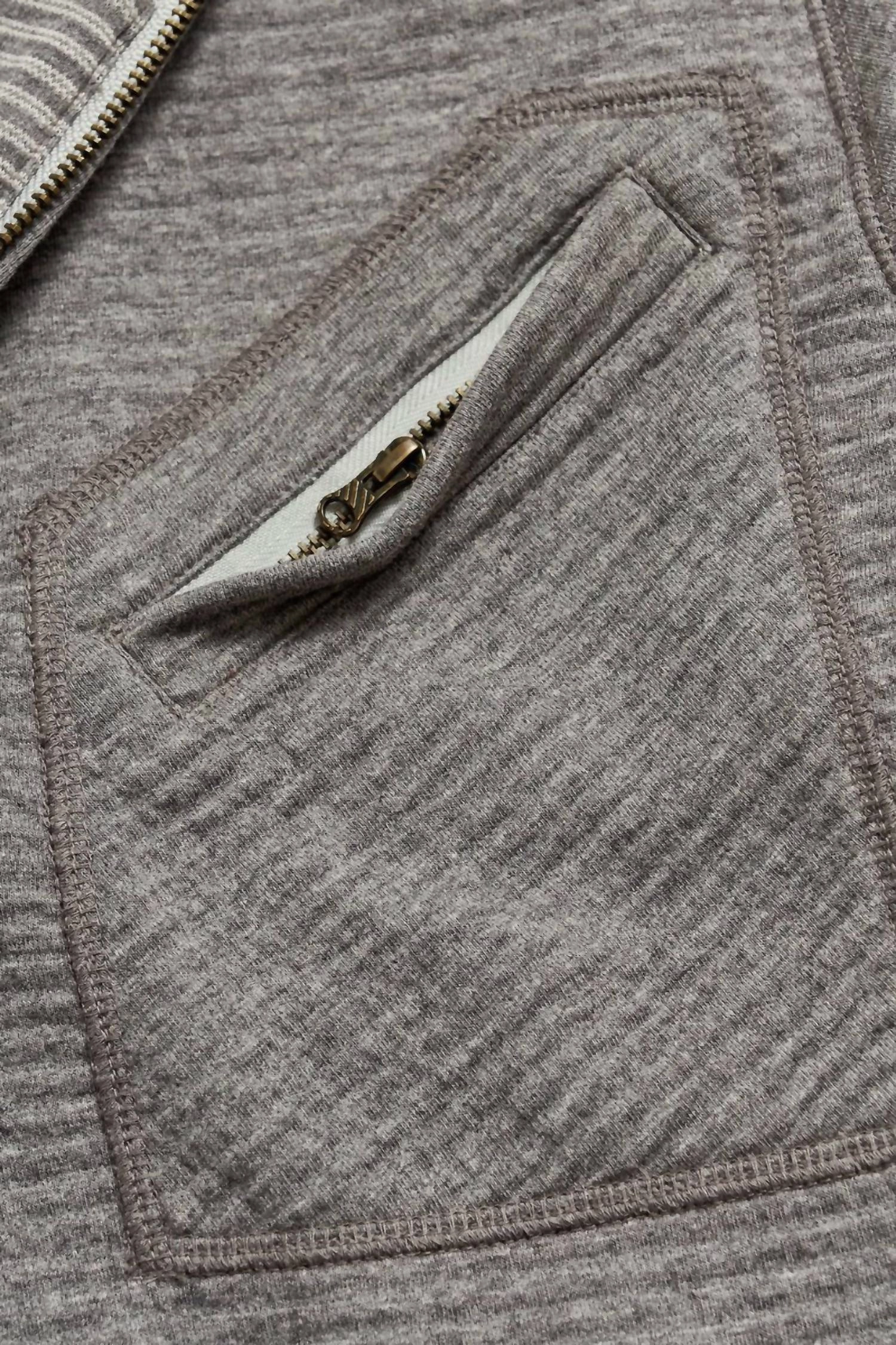 Quilted Half Zip In Medium Grey