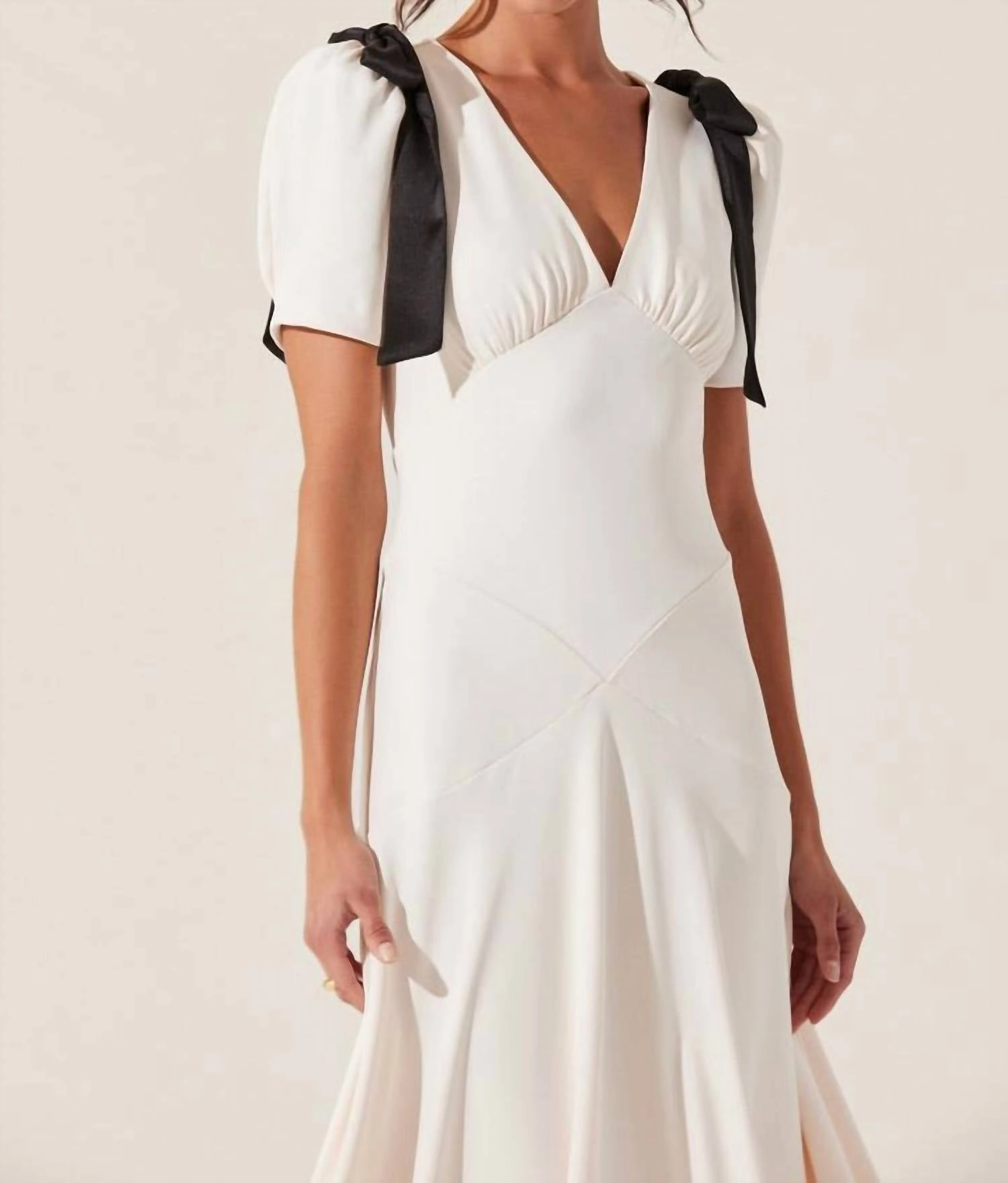 Sienna V-Neck Dress In White