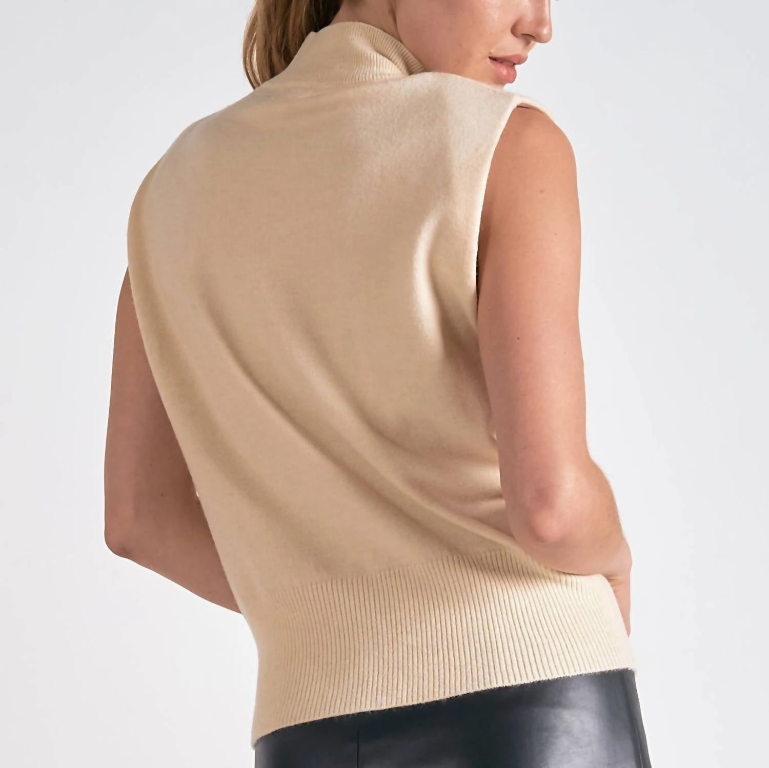 Sleeveless Mock Neck Sweater In Off-White