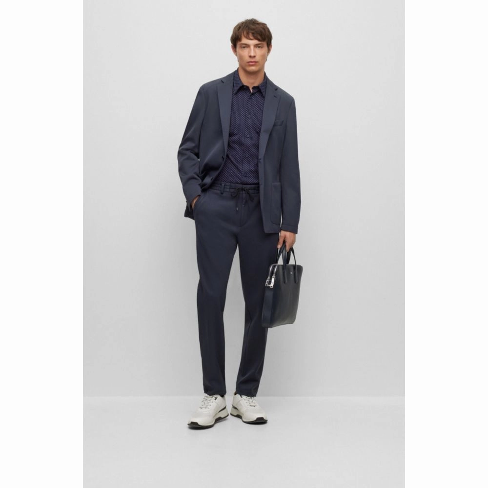Slim-fit jacket in micro-patterned performance-stretch fabric