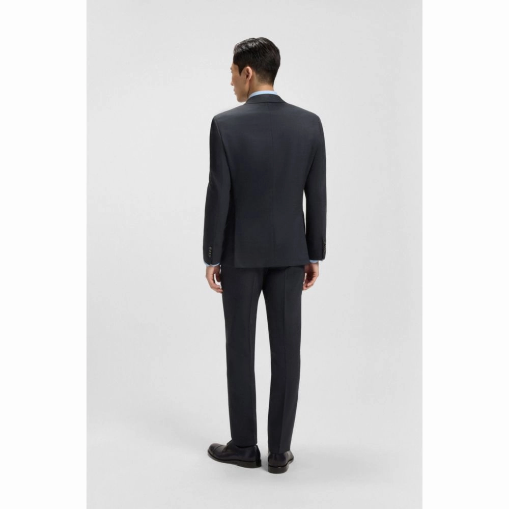 Slim-fit suit in micro-patterned stretch wool
