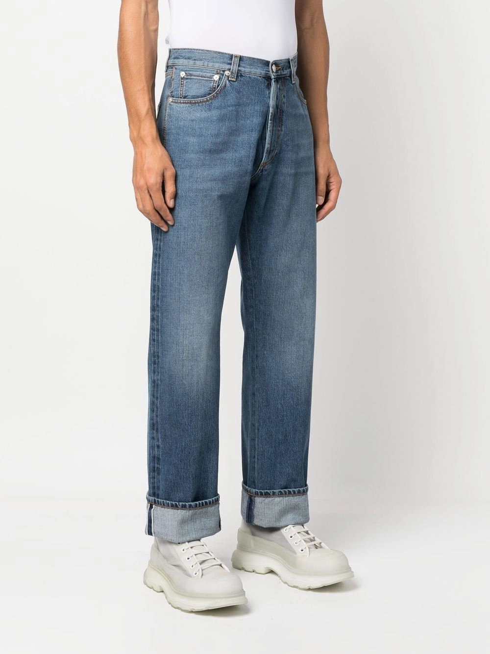 Straight Jeans