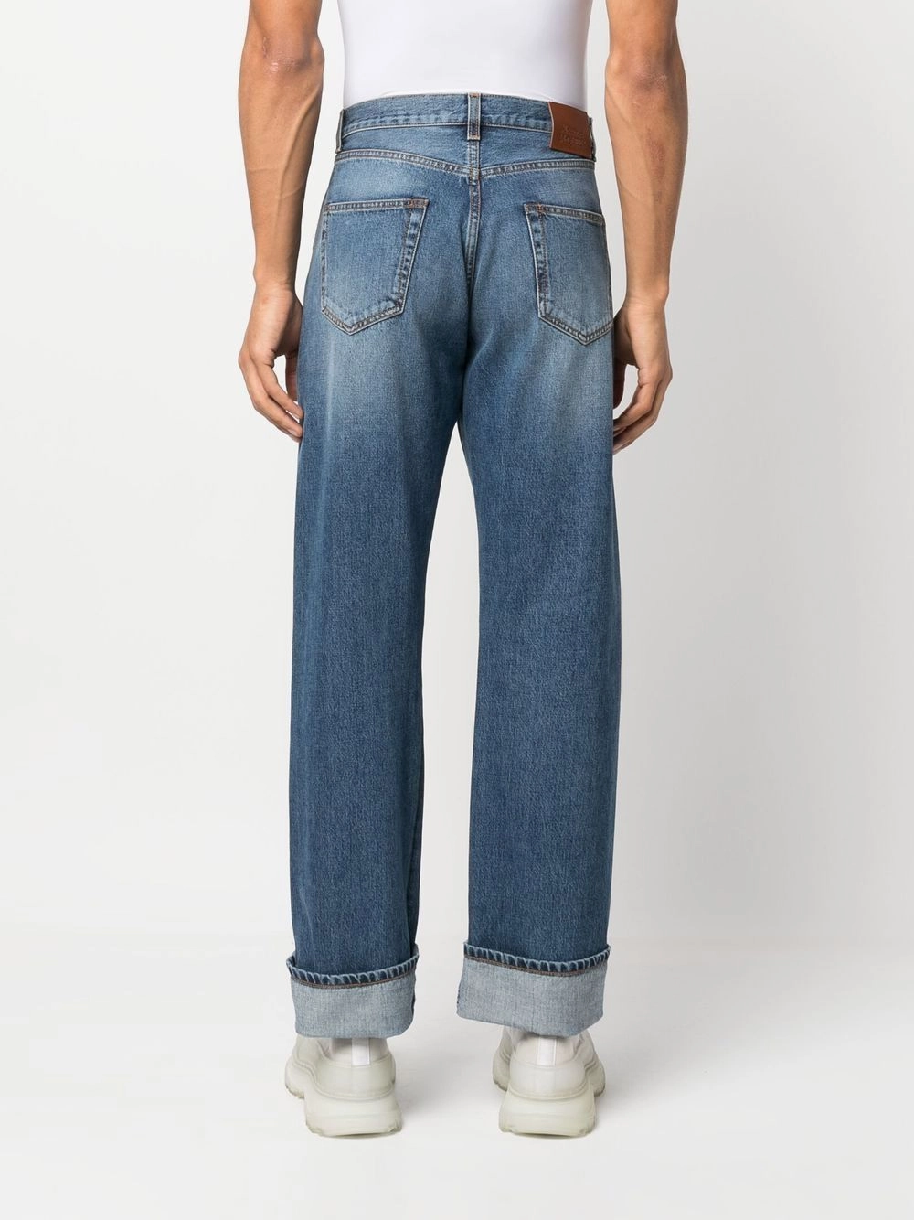 Straight Jeans
