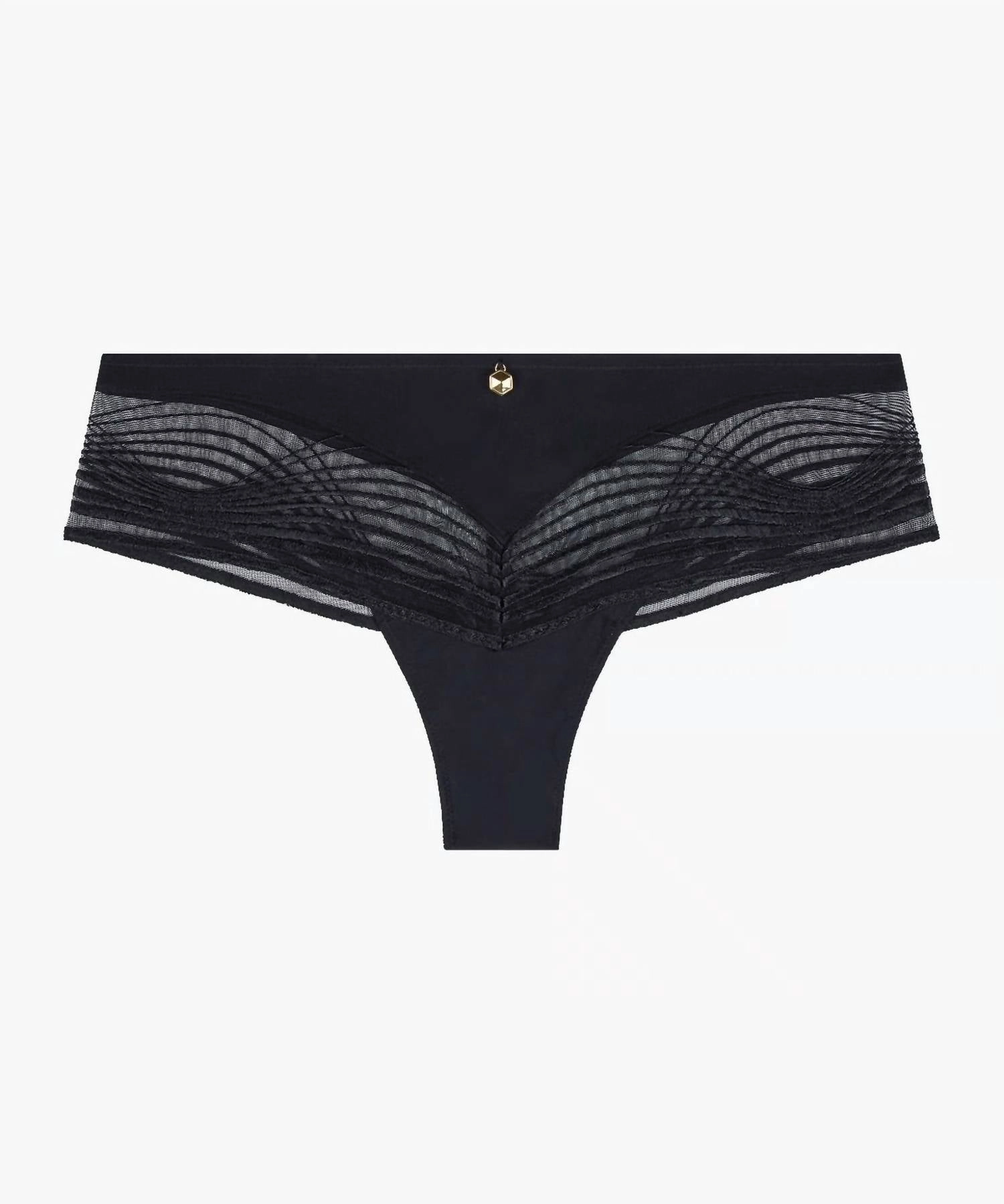 Sumptuous Waves Shorty In Black