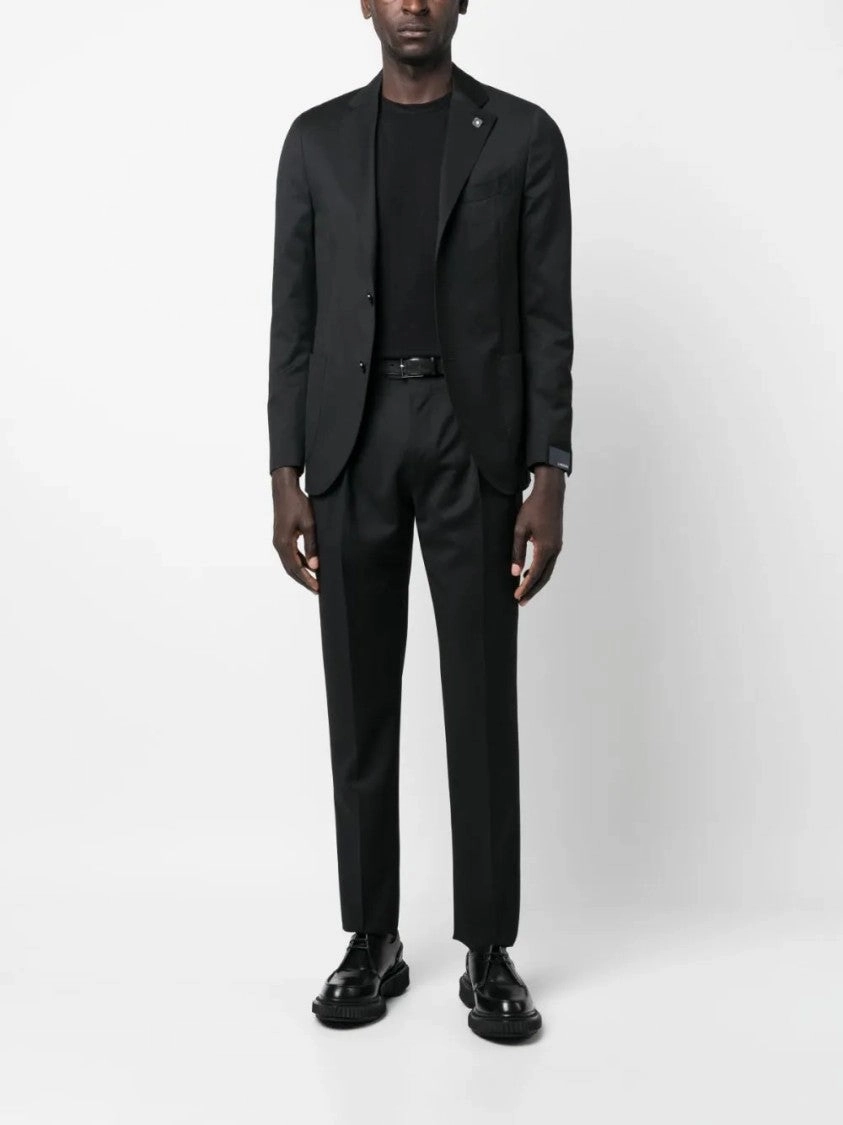 Tailored Black Linen Suit