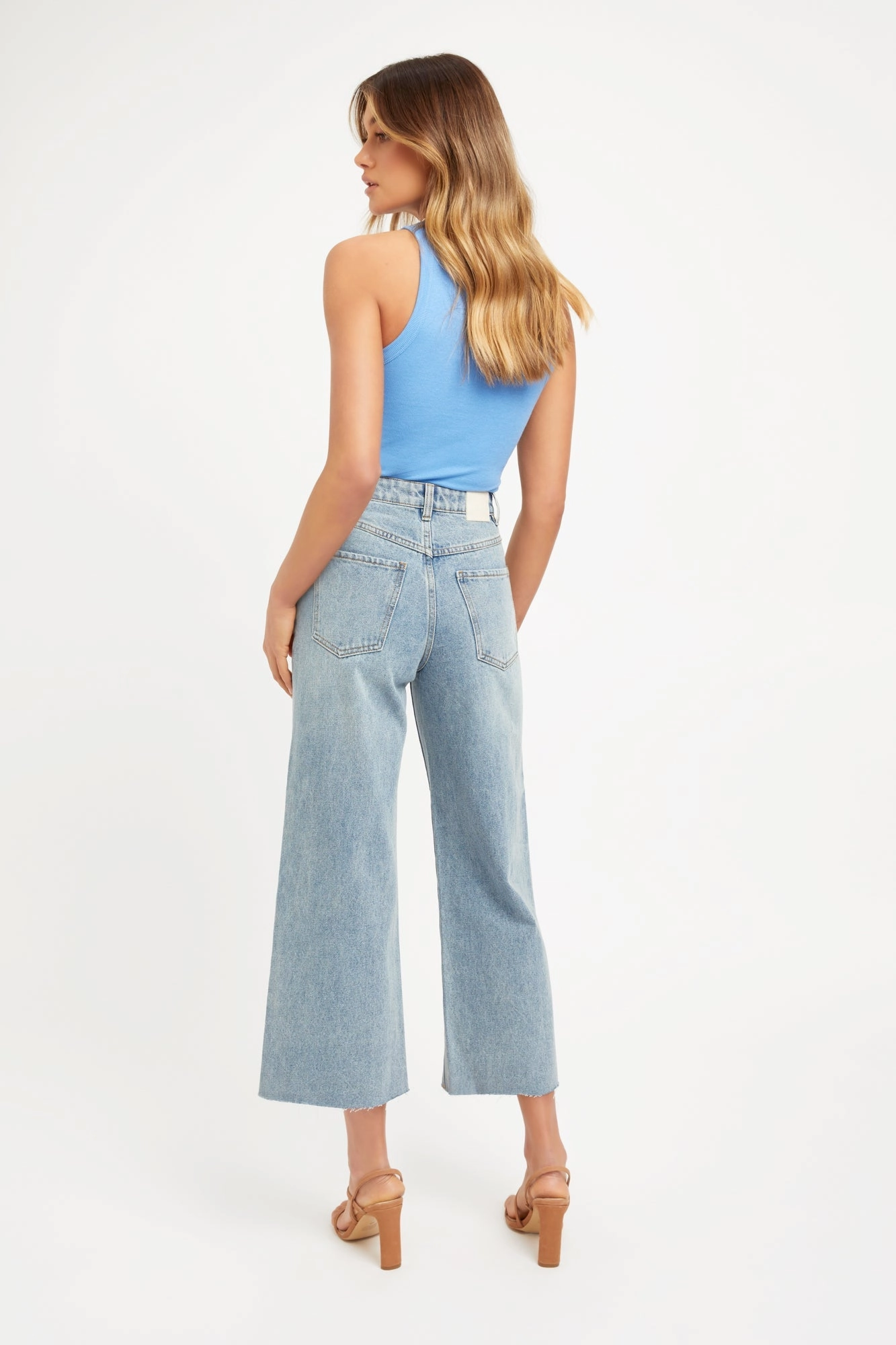 Taylor Crop Flare