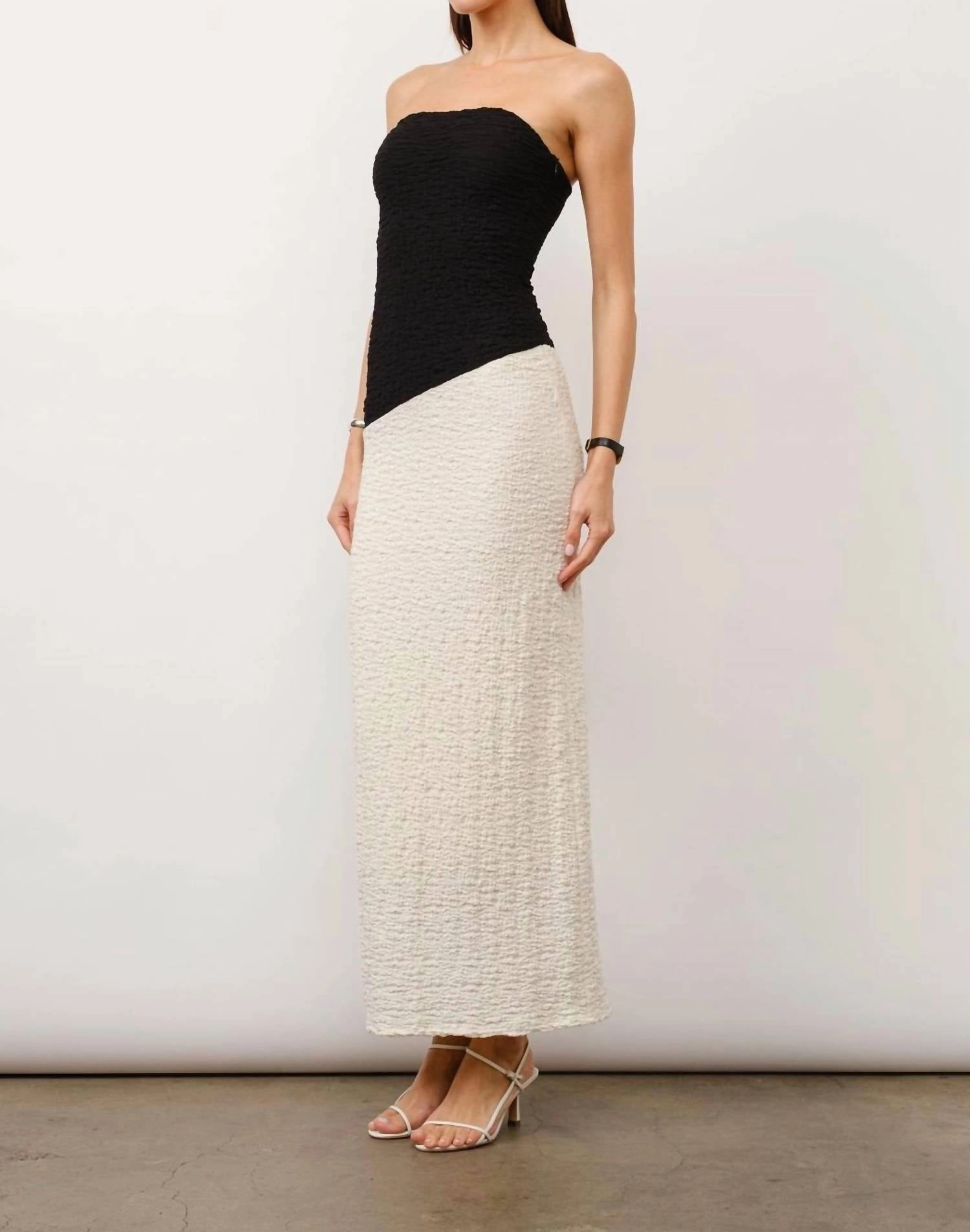 Victoria Maxi Dress In Black And Cream