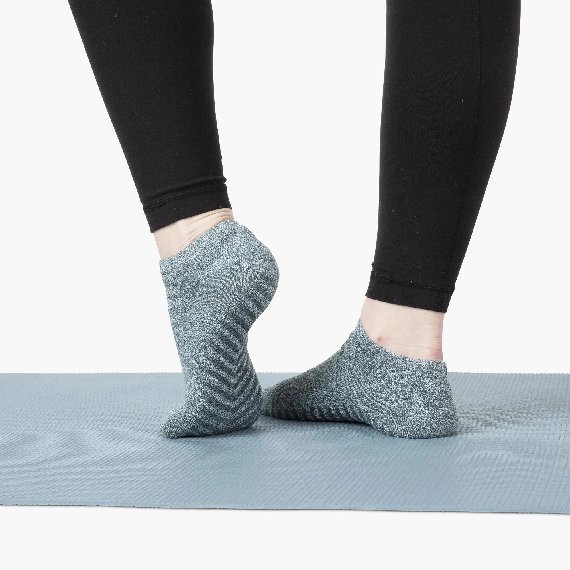 Women's Low Cut Socks with Grips (Pack of 3)
